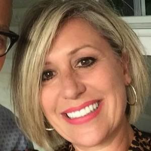 Meet your Posher, Leslie